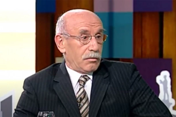 "MISLILA SAM DA IMA 100 GODINA": Znate li koliko je zapravo bio star Boro Stjepanović na snimanju filma "Ko to tamo peva"?