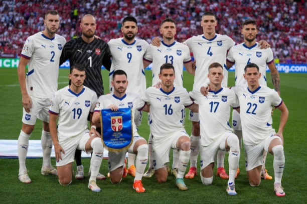 OVO JE 11 IGRAČA KOJI SU NAJVIŠE RAZOČARALI NA EVRO: Dva Srbina u timu