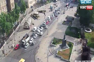 VAŽNO ZA BEOGRAĐANE! Evo gde su saobraćajne gužve u ovom trenutku u prestonici! (FOTO)