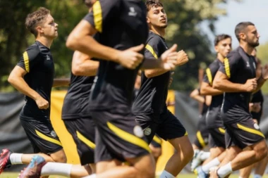 ŠAMPION SE SELI U SEVERNU MAKEDONIJU: Iz stare baze kreću ka vrhu tabele - u Pehčevu se "pune baterije"!