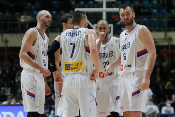 ŠOK! Bivši reprezentativac Srbije podneo OSTAVKU!