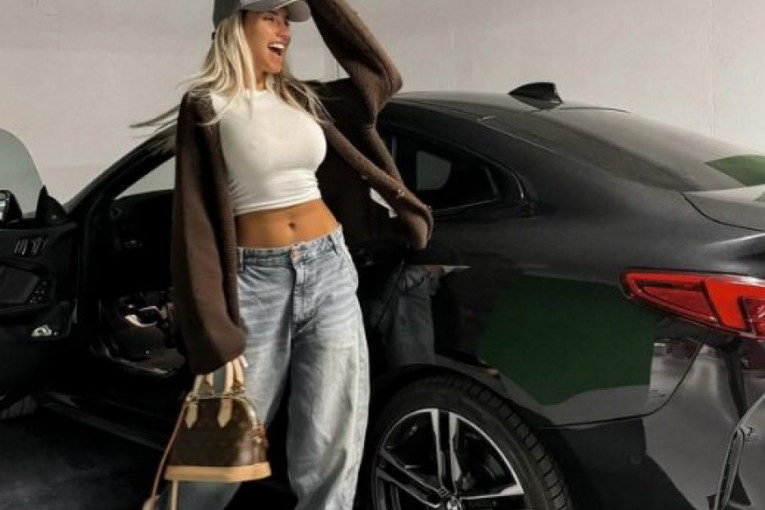 Ona je zaludela Nemačku - vrela Gabrijela devojka rumunskog golmana