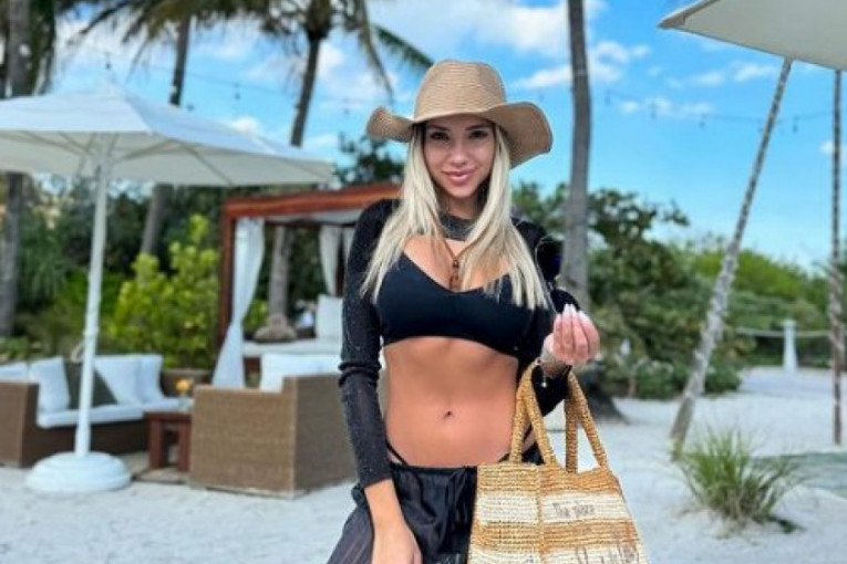 Ona je zaludela Nemačku - vrela Gabrijela devojka rumunskog golmana