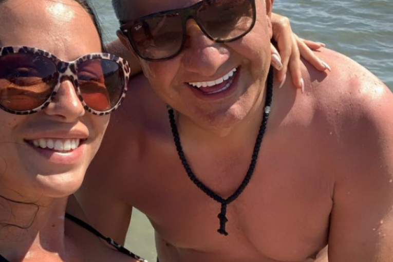 Aleksandra Tadić Cipka sa pokojnom mužem Nebojšom