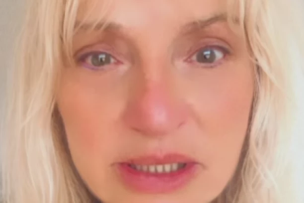 TRAGEDIJA ZA TRAGEDIJOM! Vesna de Vinča podelila tužne vesti: "MOJ BRAT, MOJA DUŠA... OTIŠAO JE NA NEBO"!