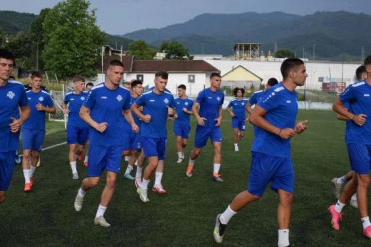 DRUGI DEO PRIPREMA NA DOBRO POZNATOJ LOKACIJI! Jakšić sa svojim saradnicima uigrava tim za teške izazove u nastavku prvenstva!