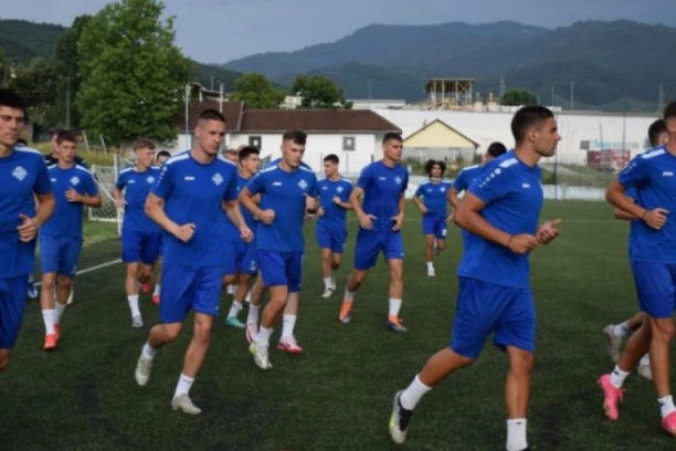 DRUGI DEO PRIPREMA NA DOBRO POZNATOJ LOKACIJI! Jakšić sa svojim saradnicima uigrava tim za teške izazove u nastavku prvenstva!