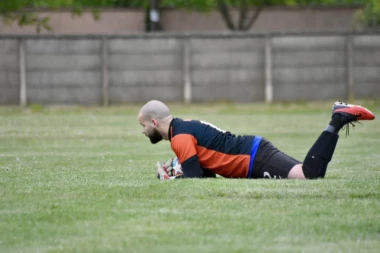 REŠENJE ZA VELIKI PROŠLOSEZONSKI "PROBLEM" JE STIGLO: Trener Radivojević ne dolazi sam iz Titela!