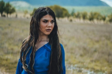 ZABLISTALA U ZVEZDAMA GRANDA, A SAD ZAMENILA ZAGREB BEOGRADOM: Za Hanu kažu da je nova Emina Jahović, a sada je uradila nešto što niko nije očekivao (VIDEO)