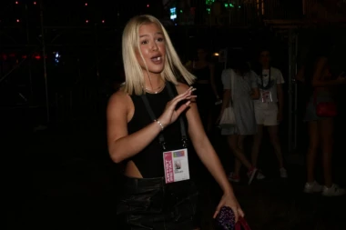 EMA RADUJKO ODUVALA DŽEHVY! Potpuni HAOS na Music Week-u, ŠOK snimak sve dokazuj!