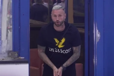 VEŽITE ME I VODITE U LUDNICU, SPREMAN SAM ZA LUDAČKU KOŠULJU: Ša verovao Mioni, a ne svojim očima, pa NAČISTO ODLEPIO!