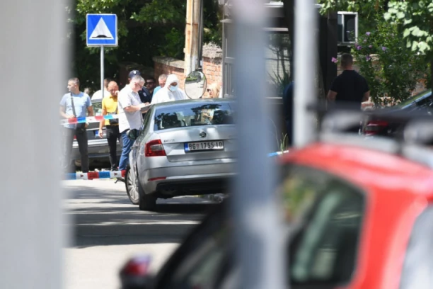 NAPADAČ IMAO SAUČESNIKA?! Na radio vezi sa njim "mrmljao" na lošem srpskom