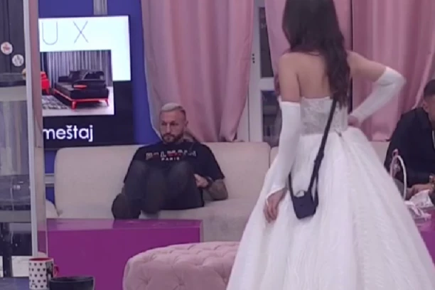 DRAMA PRED VENČANJE SA STANISLAVOM! Miona trpi VELIKE BOLOVE, ne može da dođe sebi!