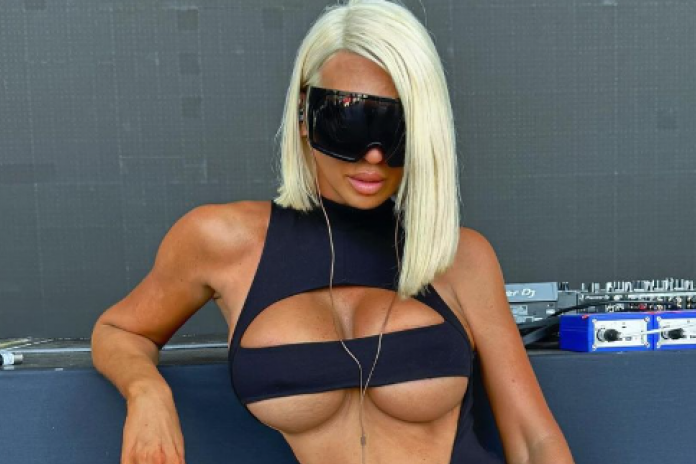 Jelena Karleuša slike