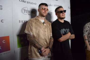 TANJA SAVIĆ DOBILA ŠOK PORUKU OD PEVAČA: Rimsi i Korona je PONIZILI nikad surovije! (VIDEO)