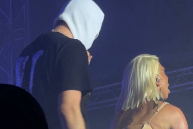 Jelena Karleuša i Devito izveli "Nepogrešivo" na Belgrade Music Week 2024