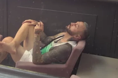 ŠA ZAPOMAGAO NA SAV GLAS: Reperu se SLOŠILO zbog Mione i Stanislava!