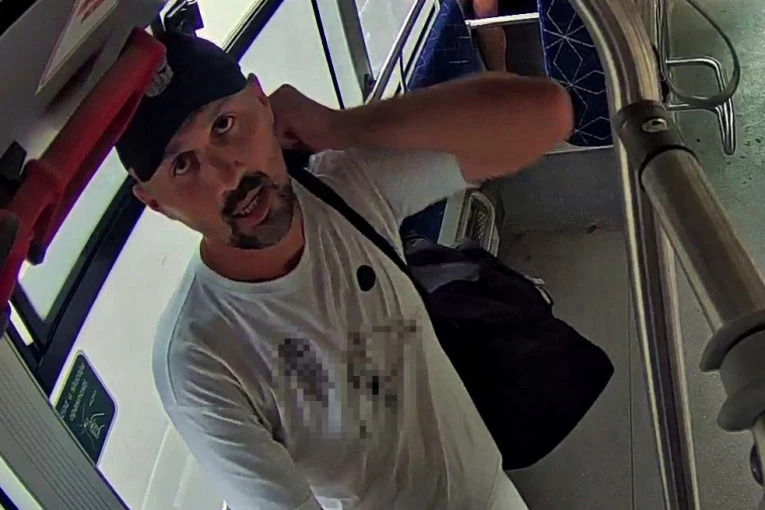 MALOLETNICAMA POKAZIVAO INTIMNE DELOVE I DODIRIVAO SE: Ovo su detalji hapšenja muškarca (41) za kojim se danima tragalo!