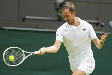 MEDVEDEV ŠOKIRAO SVE OVOM IZJAVOM: Rus zagovornik korenitih promena u tenisu!