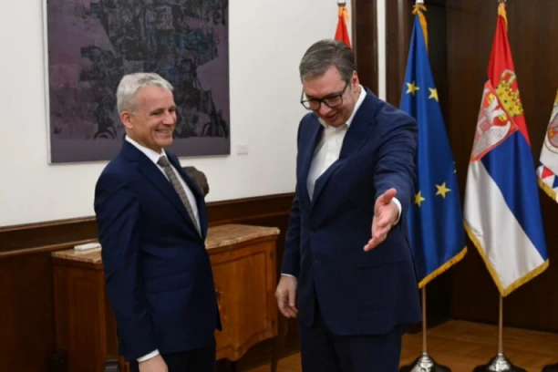 "RAZMENILI SMO MIŠLJENJA O AKTUELNIM GEOPOLITIČKIM IZAZOVIMA!" Vučić se sastao sa federalnim ministrom pravde i policije Švajcarske! (FOTO)
