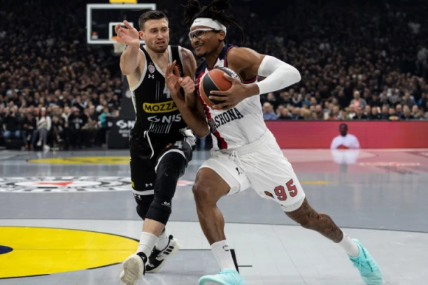 MONEKE I PARTIZAN: Da li je sada sve jasno? Sjajni košarkaš definitivno presekao!