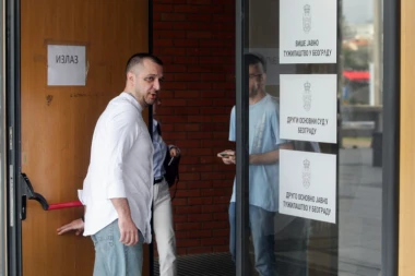 POČELO SUĐENJE ZORANU MARJANOVIĆU, SA NJIM STIGLA SUPRUGA NJEGOVOG BRATA! U toku iskazi svedoka (FOTO)