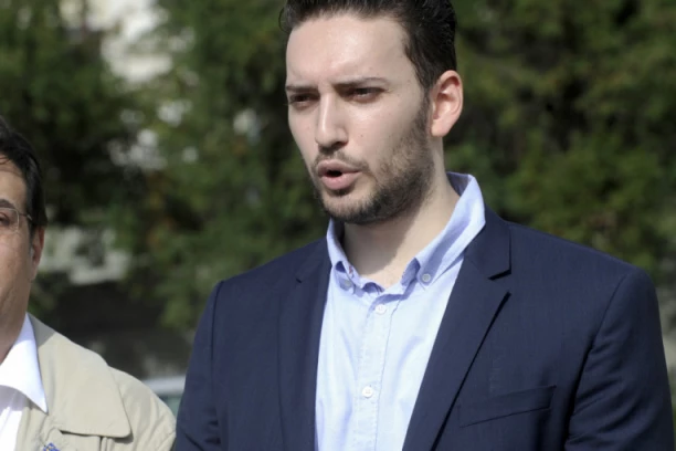 OPET BI DA OTIMAJU OD NARODA! Opozicija traži od EU: "Dajte nama i Šolaku pare, a ne građanima Srbije"! (VIDEO)