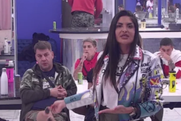 JELENA GODINAMA PLANIRALA OSVETU IVANU: Nacija brujala o tome da je TEŠKI PSIHO, razlog iz kog je počinila NEVERSTVO je krajnje BIZARAN!