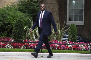 BRITANSKI MINISTAR U NEZGODNOJ SITUACIJI: Nazvao Trampa nacistom, a sad mora da vadi vruće kestenje iz vatre