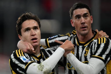 ŠOK U TORINU! Šta će reći NAVIJAČI JUVENTUSA? Novi trener prodaje NAJBOLJEG IGRAČA za SIĆU!