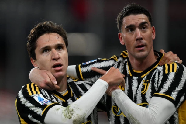 ŠOKANTNO! DOVODI SE U PITANJE OBNOVA UGOVORA VLAHOVIĆA?! Evo šta je Juventis na kraju odlučio!