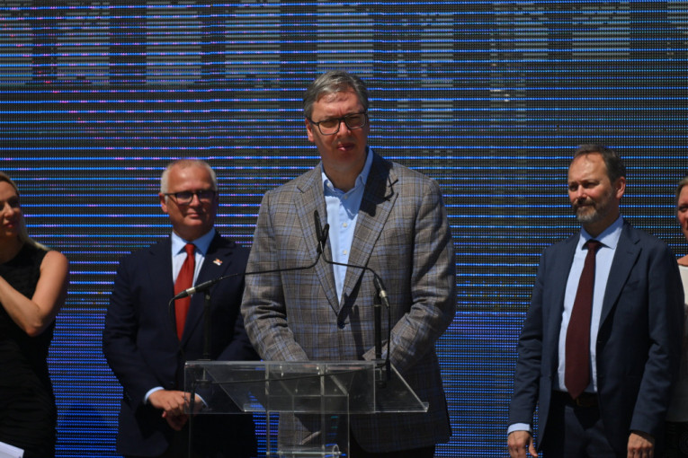 HVALA EU NA POMOĆI! Vučić: Ulažemo velika sredstva u razvoj Niša