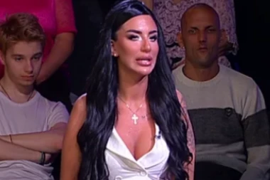 OVE REČI ĆE SLOMITI FILIPA CARA! Aleksandra progovorila o RASKIDU sa ocem njenog deteta, a ono što je izgovorila UŽIVO u emisiji tera suze na oči!