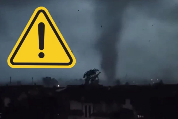 TORNADO U SJENICI LOMIO CREPOVE NA KROVOVIMA! Neverovatna scena - niko ne može da veruje da se ovo dešava kod nas! (VIDEO)