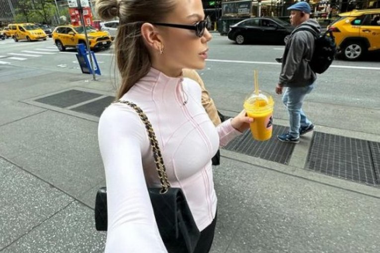 Poznata influenserka razljutila zemljake