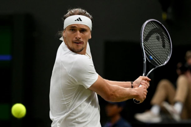 KAKVE MAČKE PRATE TENISERE! NE ZNA SE KOJA JE LEPŠA! Zverev i Fric na teškim mukama (FOTO)