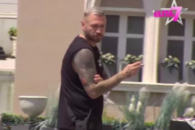 ŠA ŽELI DA SE DISKVALIFIKUJE ČETIRI DANA PRE KRAJA RIJALITIJA: Miona shvatila kako da ga reši, reper izneo detalje njenog plana!