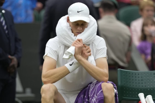 FOLIRANT: Pokušava da obmane javnost - dopingovanog tenisera nakon jedne rečenice, svi su provalili!