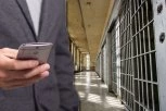 MEDICINSKE SESTRE U ZATVORSKOJ BOLNICI OSUĐENICIMA DOSTAVLJALE TELEFONE: Evo na koliko su osuđene!