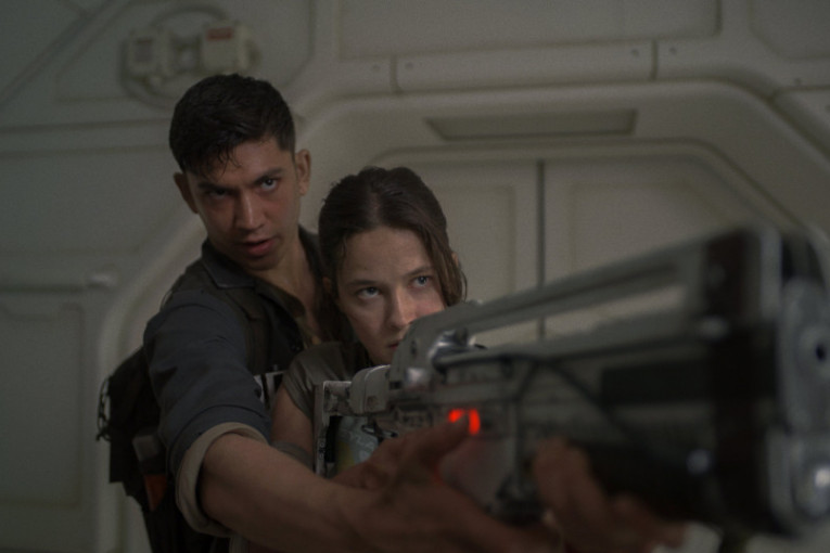 Osmi putnik Romul film