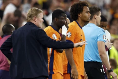 NA ''TEATAR SNOVA'' STIGAO IGRAČ KOGA POREDE SA IBRAHIMOVIĆEM: Holanđanin prvo pojačanje Junajteda!