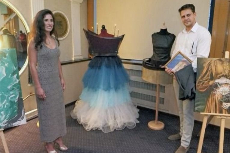 Miloš Biković na izložbi u čast Nikole Tesle