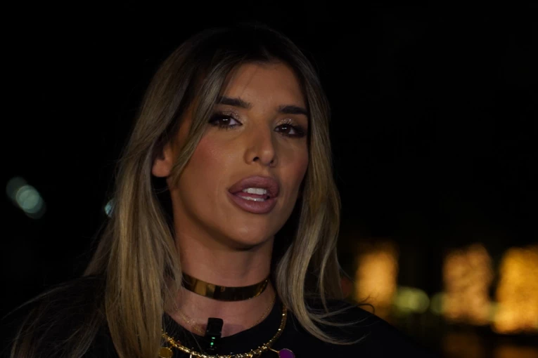 JOVANA PAJIĆ PREKRŠILA ZABRANU: Pevačica priznala šta se desilo u PORODIČNOM DOMU! (VIDEO)