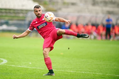 MENJA SREDINU, ALI NE I KLUPSKE BOJE: Učestvovaće u ispisivanju istorije - on će biti organizator igre u višem rangu!