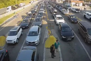 PAKAO NA GRANICAMA! Na ovom prelazu čeka se i po pet sati - KOLONE KILOMETARSKE!