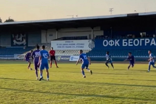 HOROR SCENA NA PRIJATELJSKOM MEČU! Igrač novog superligaša doživeo PRELOM noge! (VIDEO)