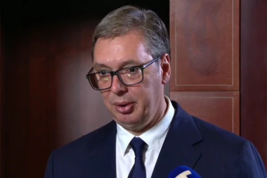 VUČIĆ IZ EGIPTA: Mir radi u korist svih, ali najviše u korist Srbije i naših građana! Mi imamo kako da RASTEMO EKONOMSKI