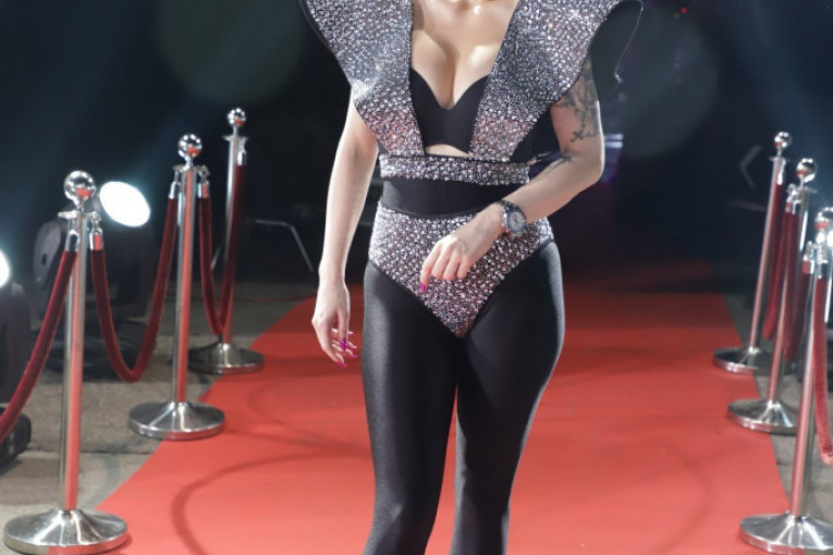 Dušica Jakovljević voditeljka Pink Elita 7 Zadruga uživo finale