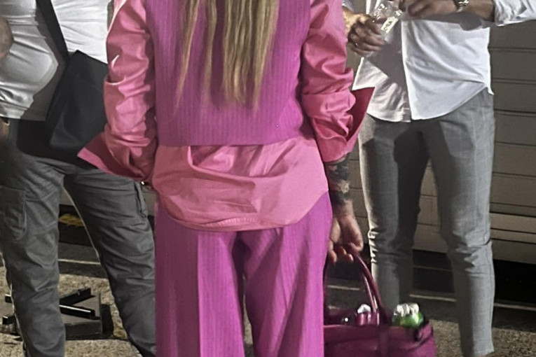 Žana sakrila alkohol u torbu Elita 7 Zadruga finale uživo