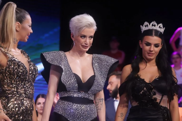 SVI BRUJE O DISKVALIFIKACIJI TRUDNE ANITE! Evo šta se dešava sa Stanojlovićevom, nakon izbacivanja takmičarka razvezala jezik - ANELI ĆE DA POBEDI!